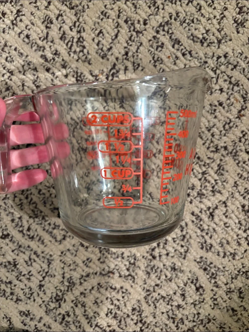 Clear Glass Measuring Cup with Red Markings - 2 Cup
